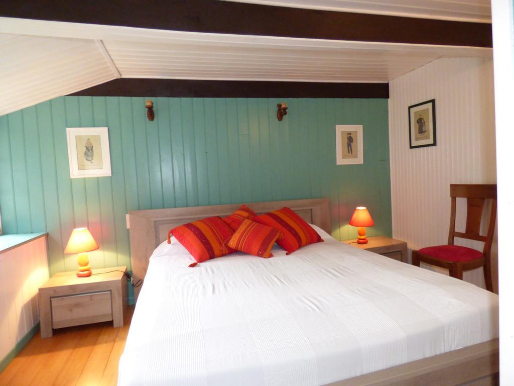 Domaine De Pratulo Villa Cleden-Poher Room photo